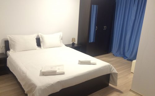 Room 1 Beach House Hotel Mamaia North